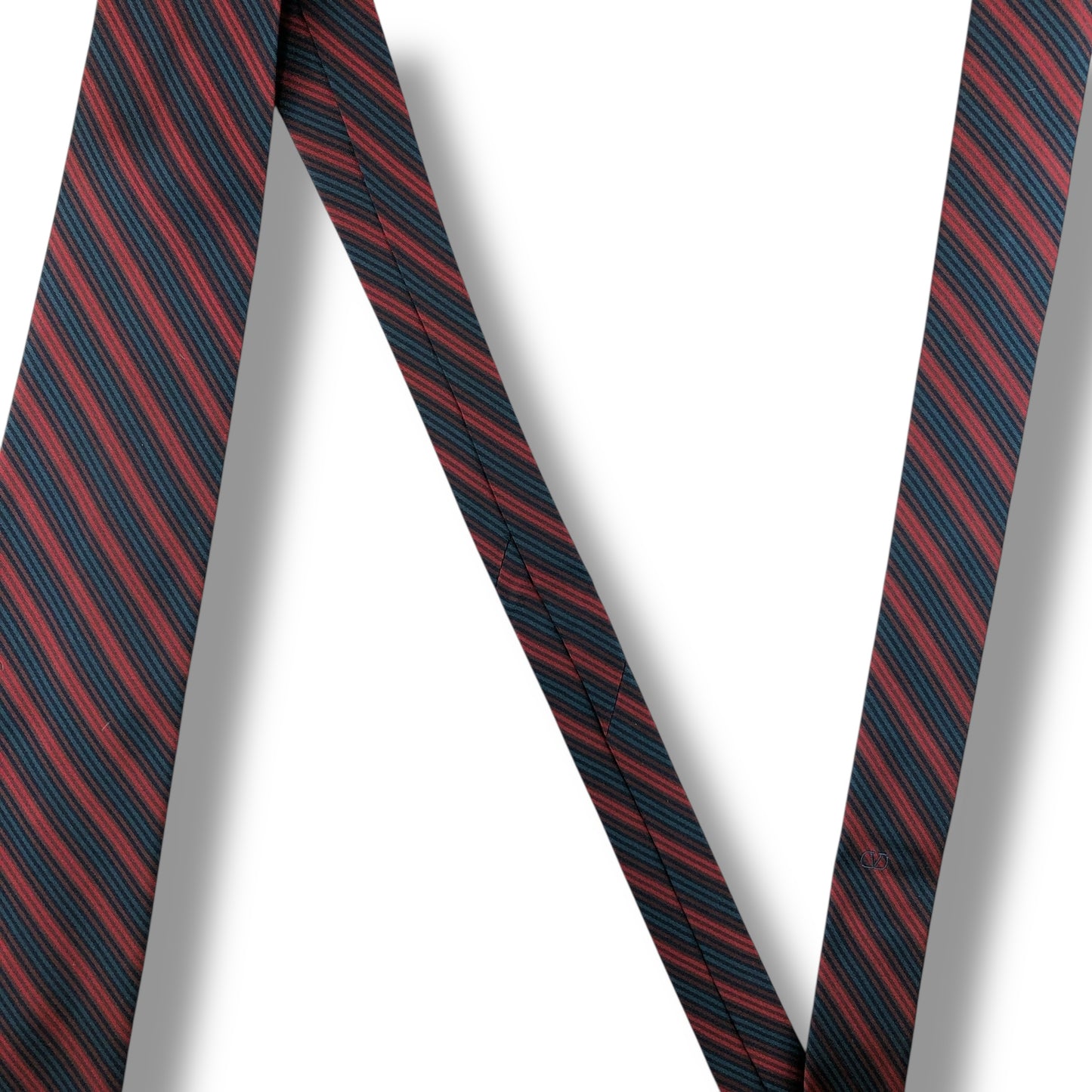 【7479】未使用保管品　ヴァレンティノ　ネクタイ　レッド　ネイビー系