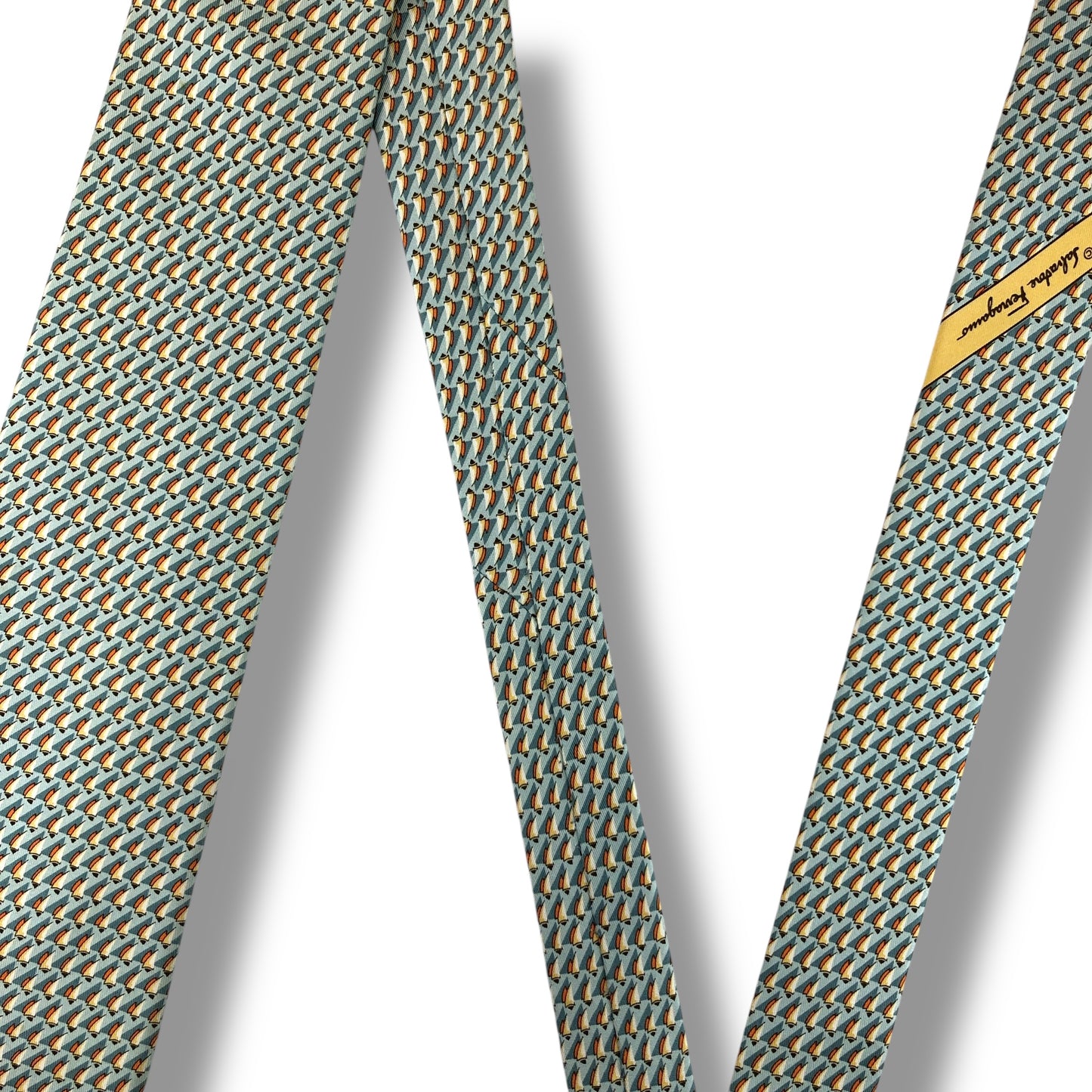 【7518】美品！サルヴァトーレフェラガモ　ネクタイ　ライトグリーン系