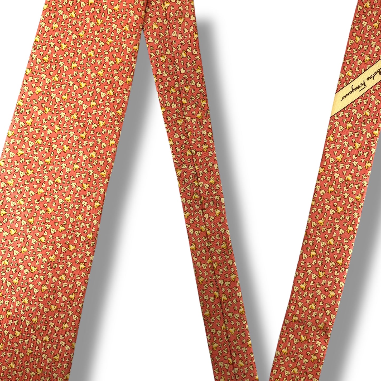 【7525】美品！サルヴァトーレフェラガモ　ネクタイ　オレンジ系　葉柄　カエル柄