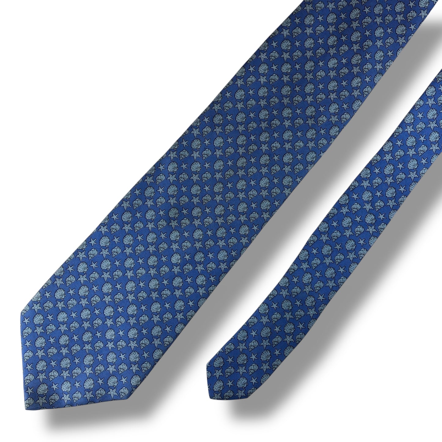 【7538】良品！ブルックスブラザーズ　ネクタイ　水色系　貝殻柄