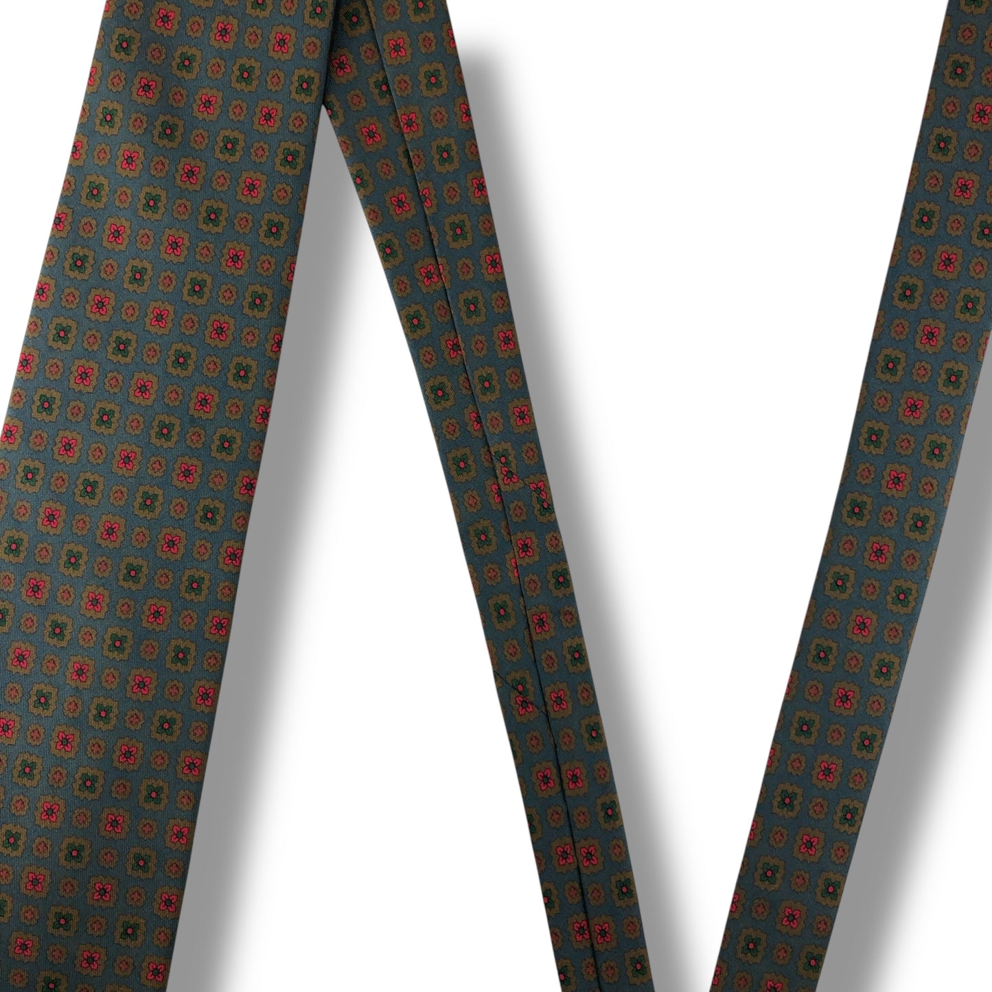 【7585】良品！バーバリー　ネクタイ　グレー系　花柄