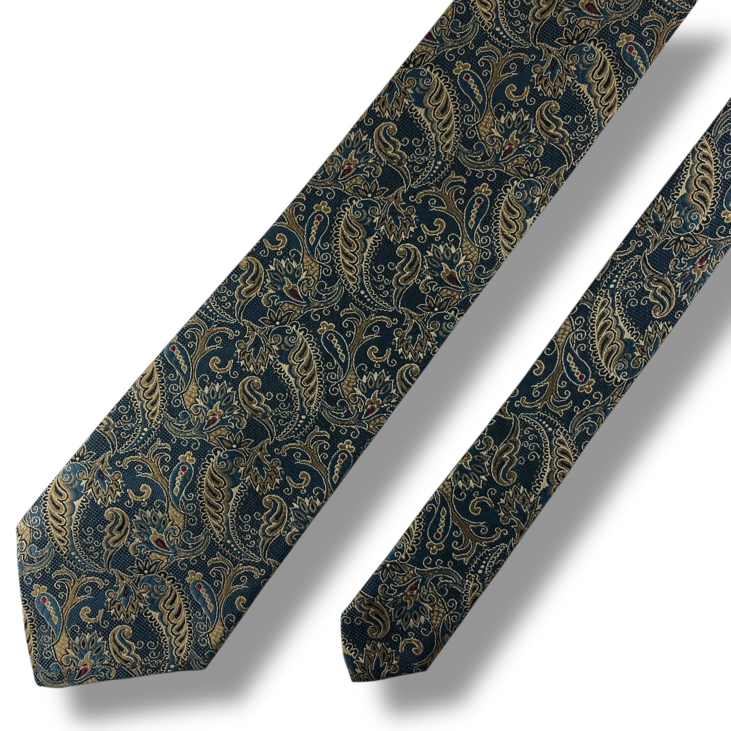 【7587】美品！ジャンニヴェルサーチ　ネクタイ　水色系