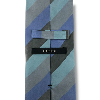 【7593】良品！グッチ　ネクタイ　水色系　ストライプ柄