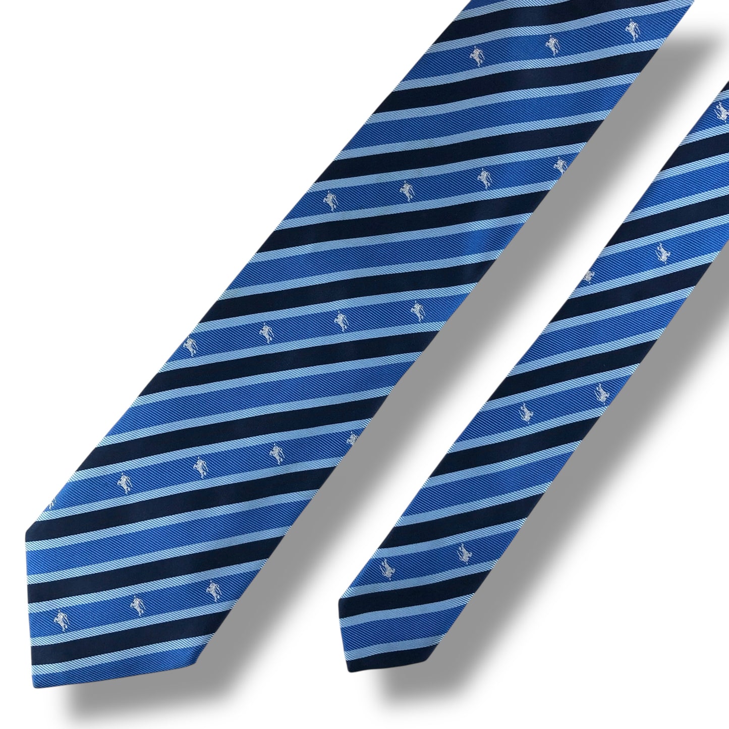 【7610】良品！バーバリー　ネクタイ　ブルー系　ストライプ柄