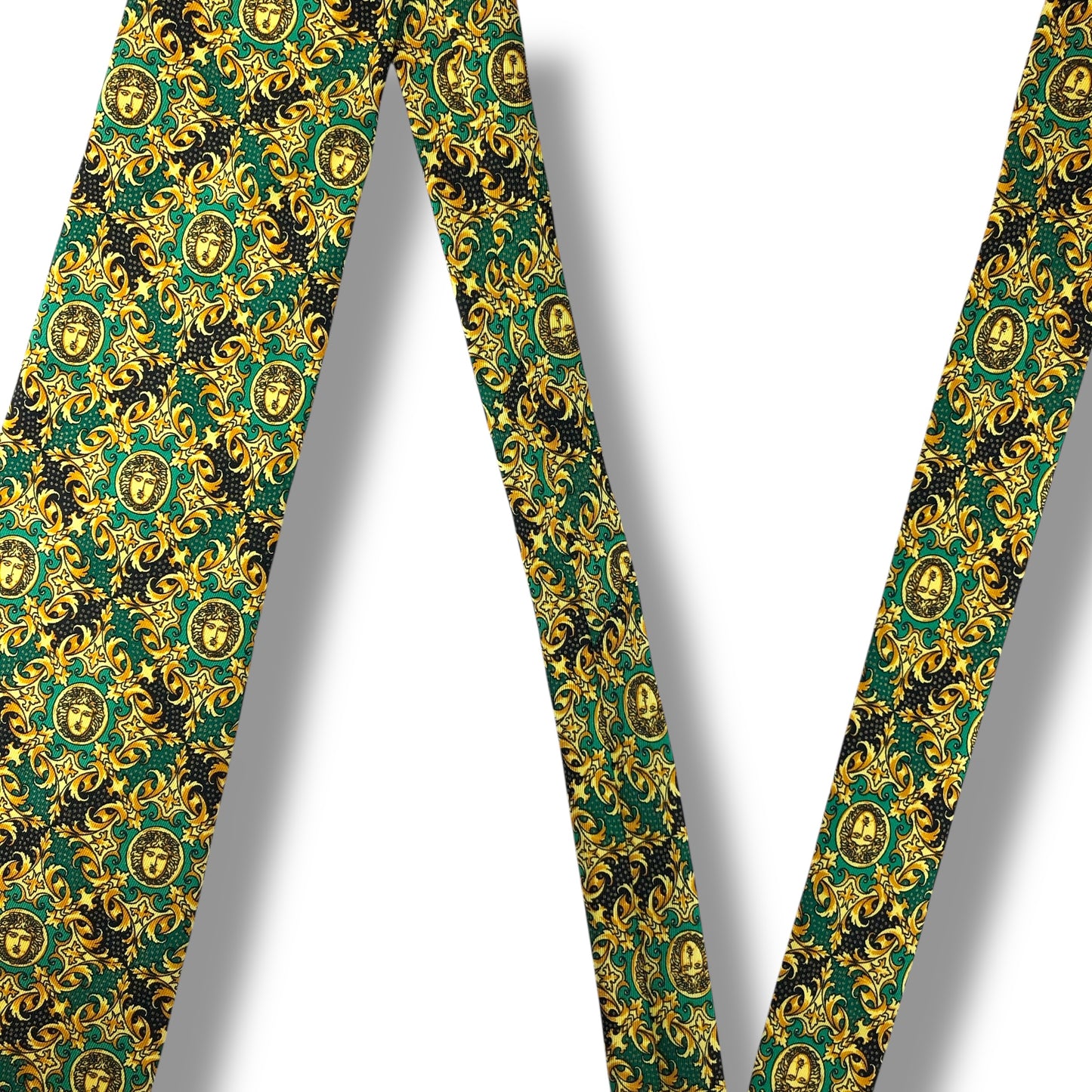 【7622】美品！ジャンニヴェルサーチ　ネクタイ　グリーン系