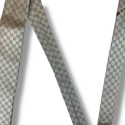 【7631】良品！グッチ　ネクタイ　シルバー系