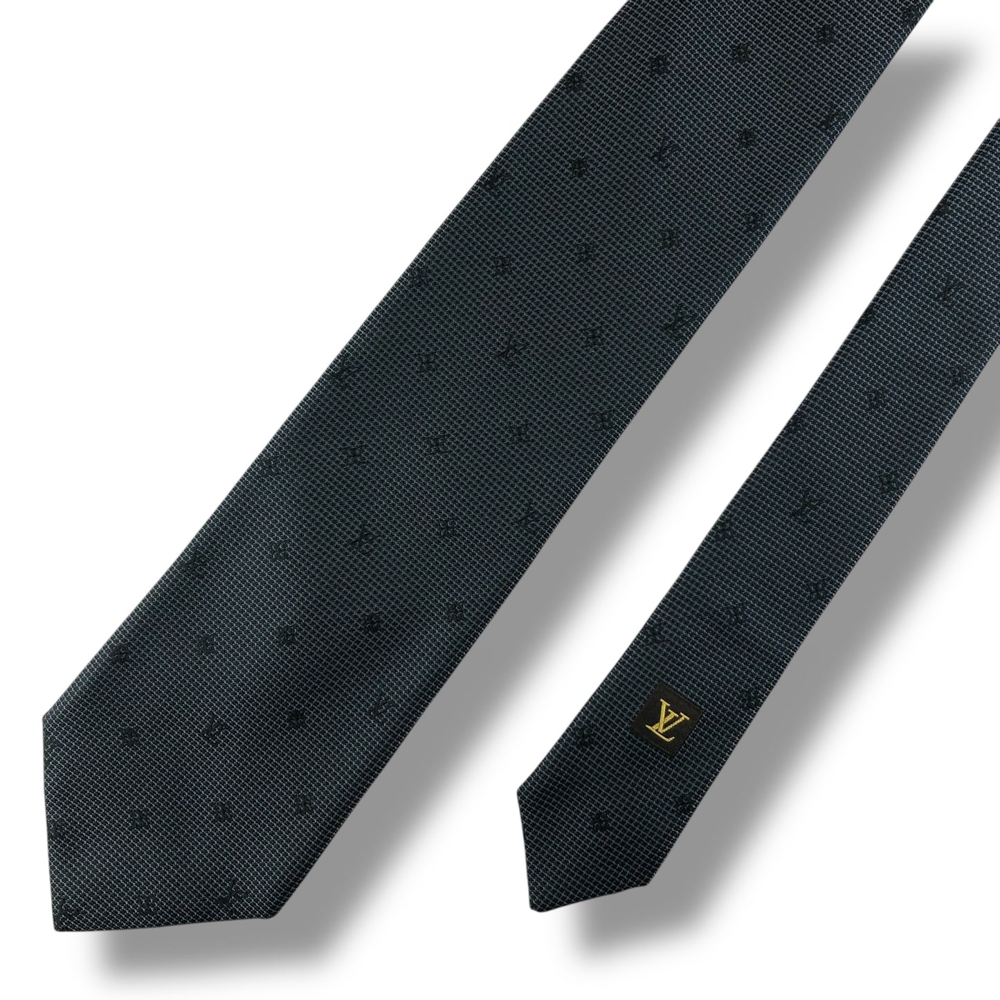 【7647】美品！ルイヴィトン　ネクタイ　ブラック系