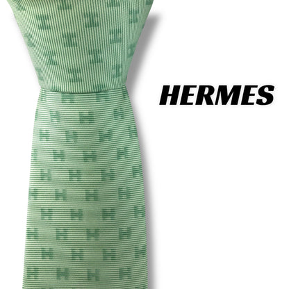 【7655】美品！エルメス　ネクタイ　ライトグリーン系