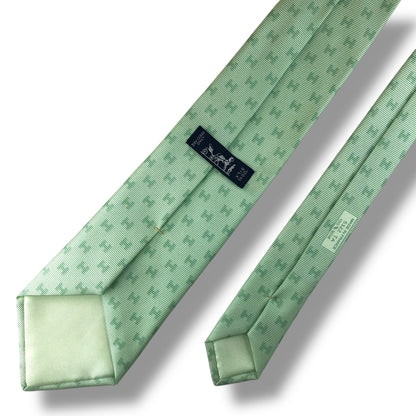 【7655】美品！エルメス　ネクタイ　ライトグリーン系