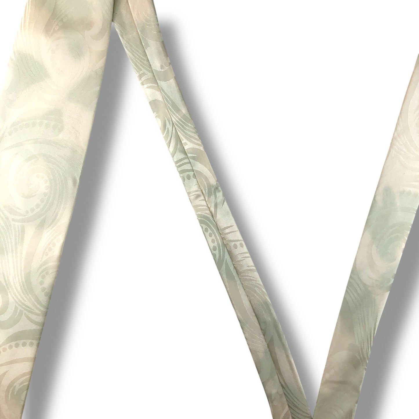 【7661】良品！カルヴェン　ネクタイ　ホワイト系