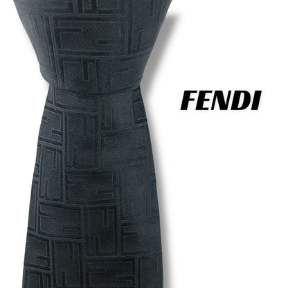 【7663】美品！フェンディ　ネクタイ　ブラック系　FF ズッカ柄