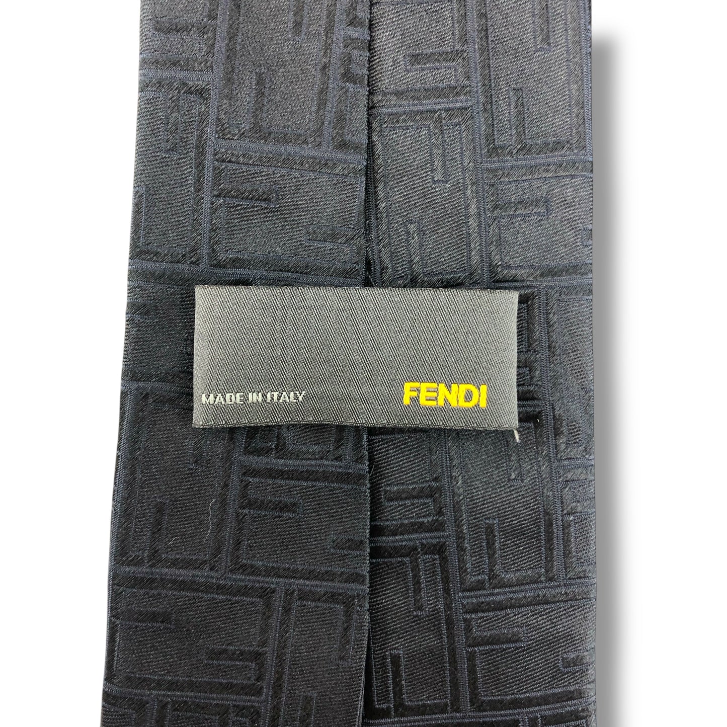 【7663】美品！フェンディ　ネクタイ　ブラック系　FF ズッカ柄