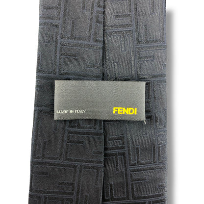 【7663】美品！フェンディ　ネクタイ　ブラック系　FF ズッカ柄