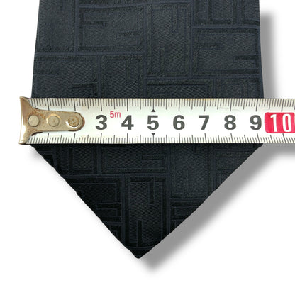 【7663】美品！フェンディ　ネクタイ　ブラック系　FF ズッカ柄