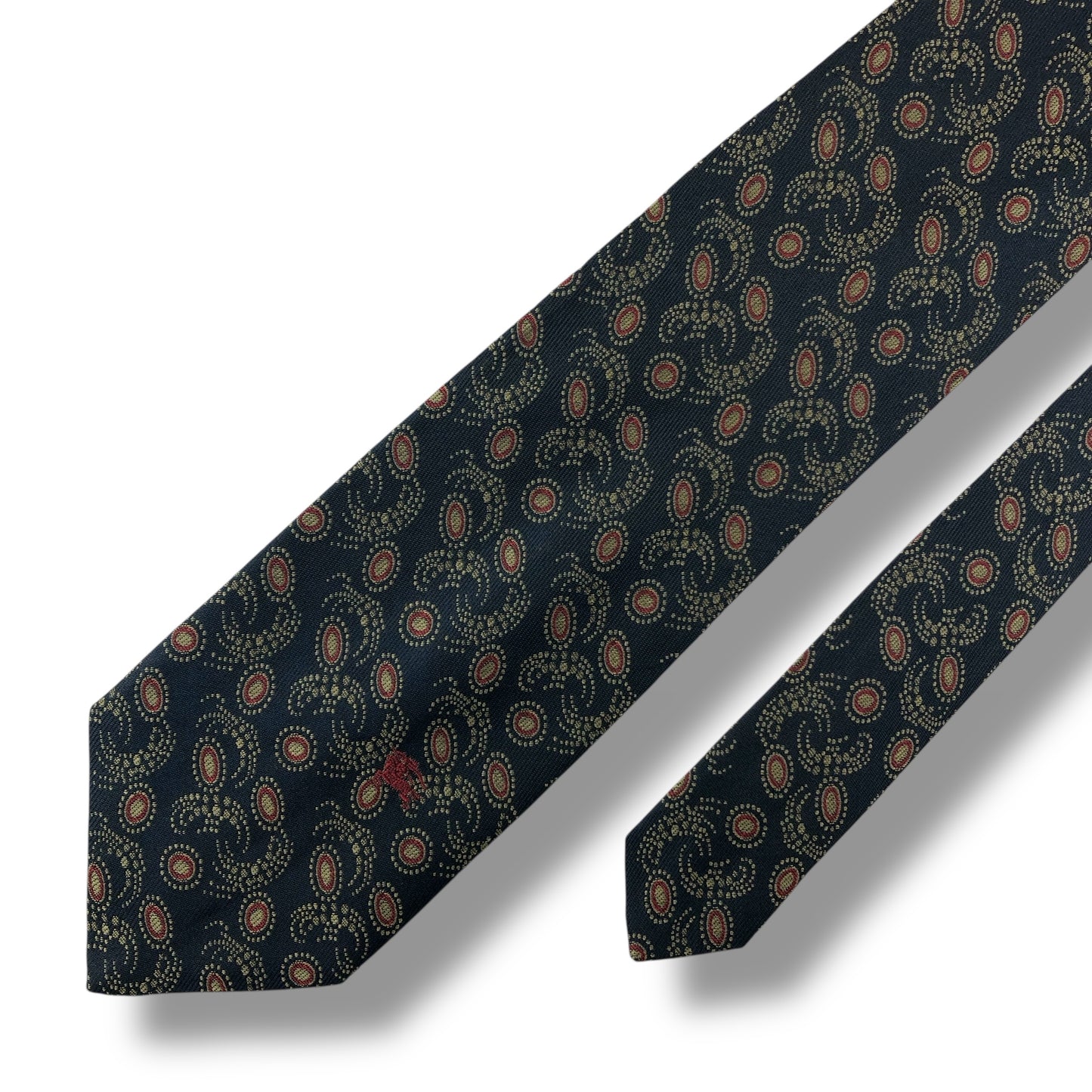 【7668】美品！バーバリー　ネクタイ　ダークネイビー系