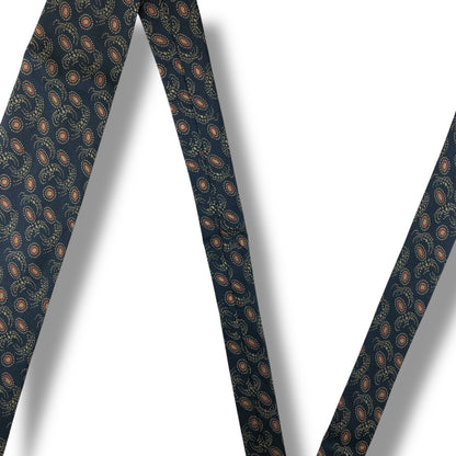 【7668】美品！バーバリー　ネクタイ　ダークネイビー系