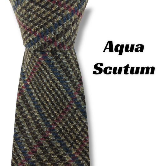 【7671】美品！アクアスキュータム　ネクタイ　グレー系