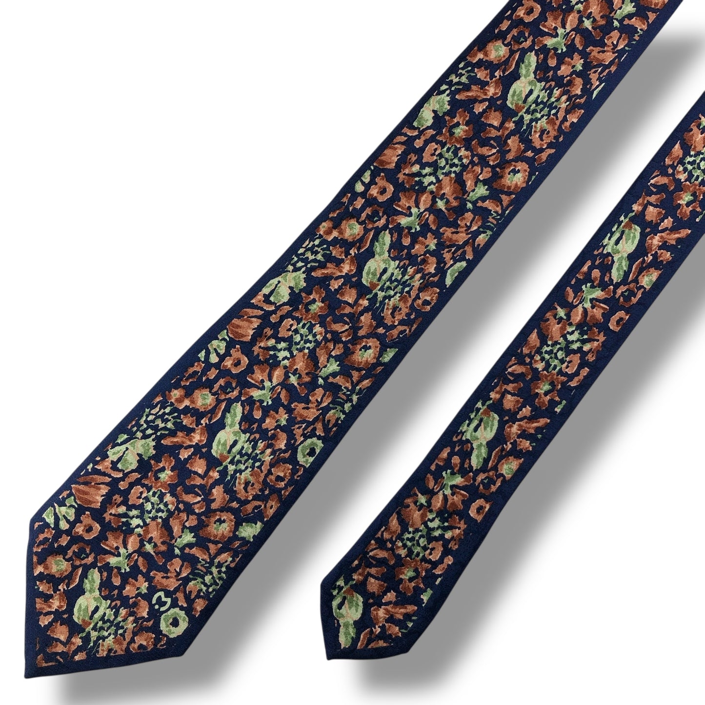 【7682】良品！ミラショーン　ネクタイ　ネイビー系