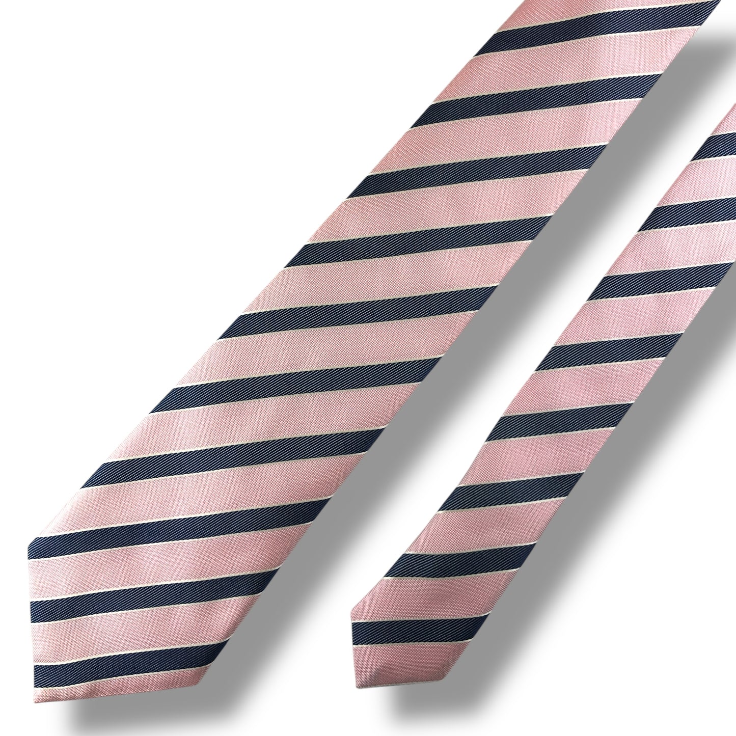 【7684】美品！トラサルディ　ネクタイ　ピンク系　ストライプ柄