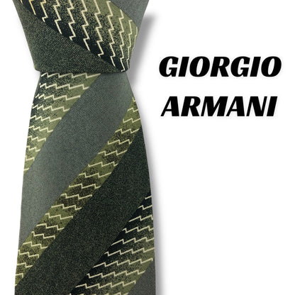 【7695】良品！アルマーニ　ネクタイ　グリーン系
