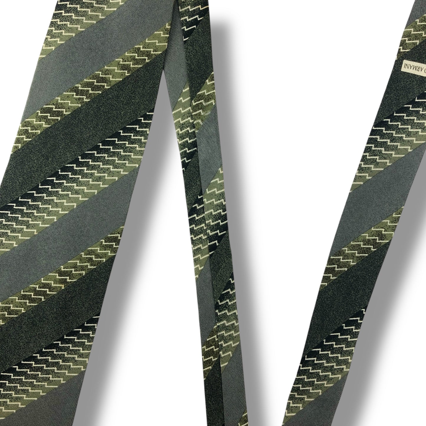 【7695】良品！アルマーニ　ネクタイ　グリーン系