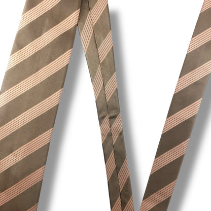 【7698】美品！バーバリー　ネクタイ　ベージュ系　ストライプ柄