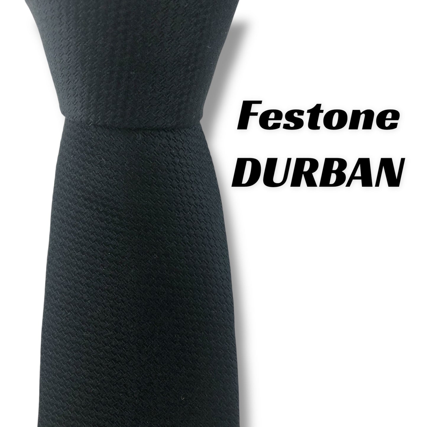 【7707】美品！ダーバン　ネクタイ　ブラック系