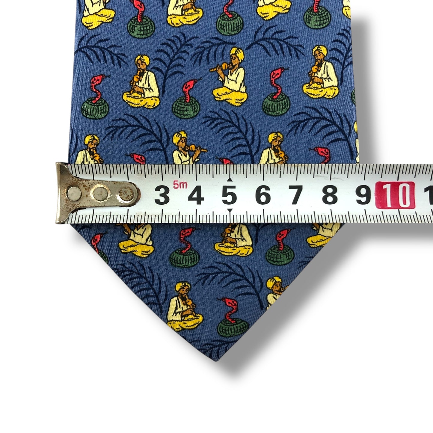 【7712】美品ー良品！エルメス　ネクタイ　水色系　ヘビ使い柄