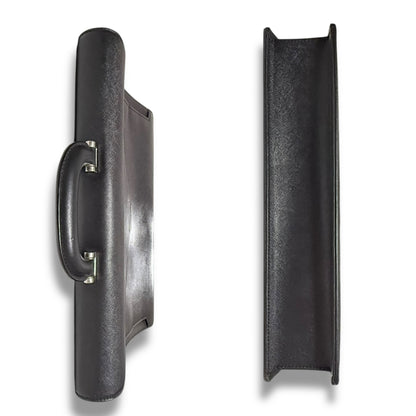 【良品】バーバリー　バッグ　ブラック系　ビジネスバッグ　サフィアーノ