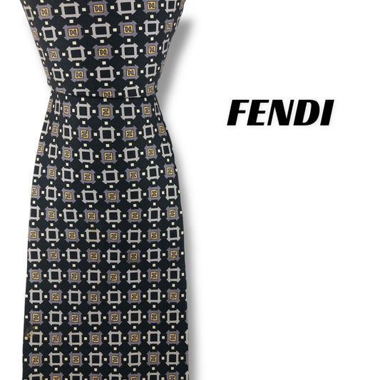 【7856】良品！フェンディ　ネクタイ　ブラック系