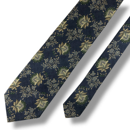 【7902】良品！サンローラン　ネクタイ　ライトブルー系　花柄