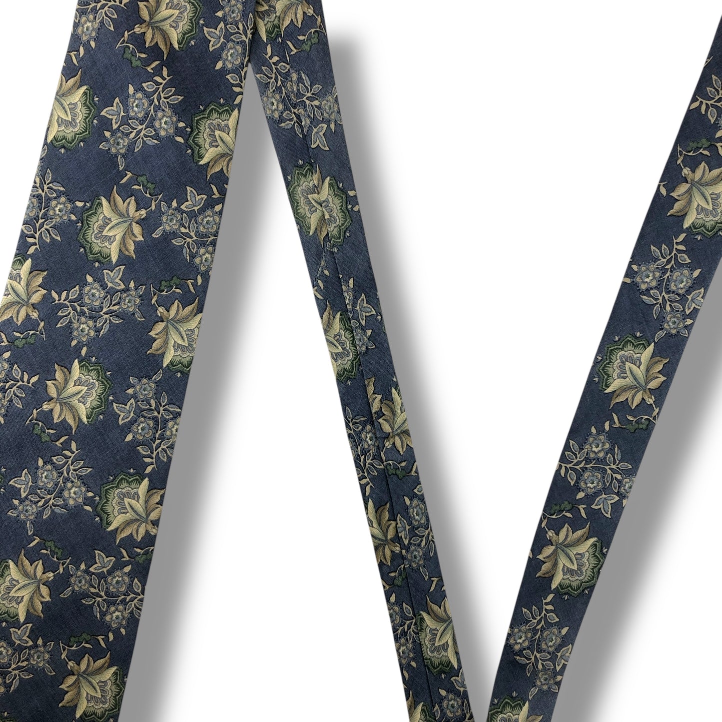 【7902】良品！サンローラン　ネクタイ　ライトブルー系　花柄