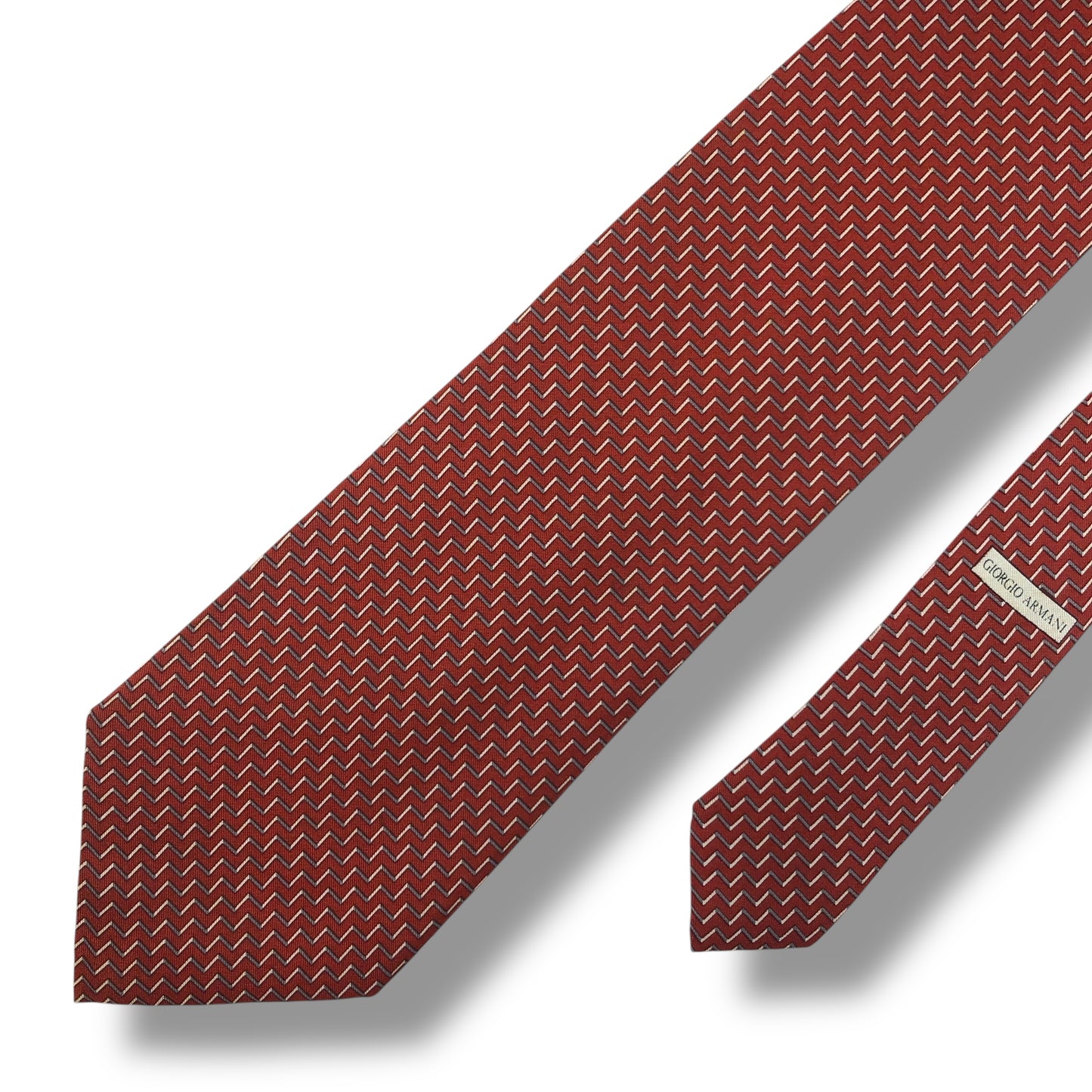 【7918】良品！アルマーニ　ネクタイ　レッド系