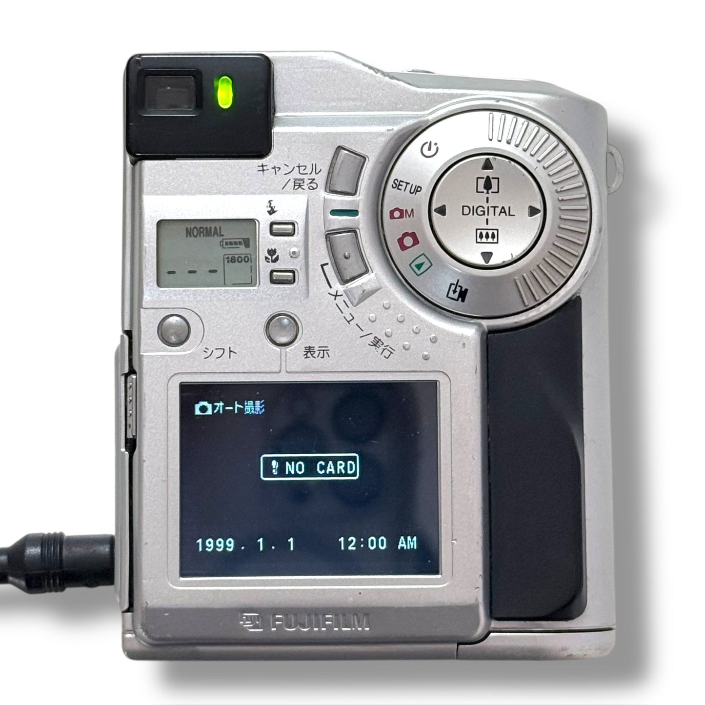 【155】FUJIFILM FinePix 2700 デジカメ シルバー系