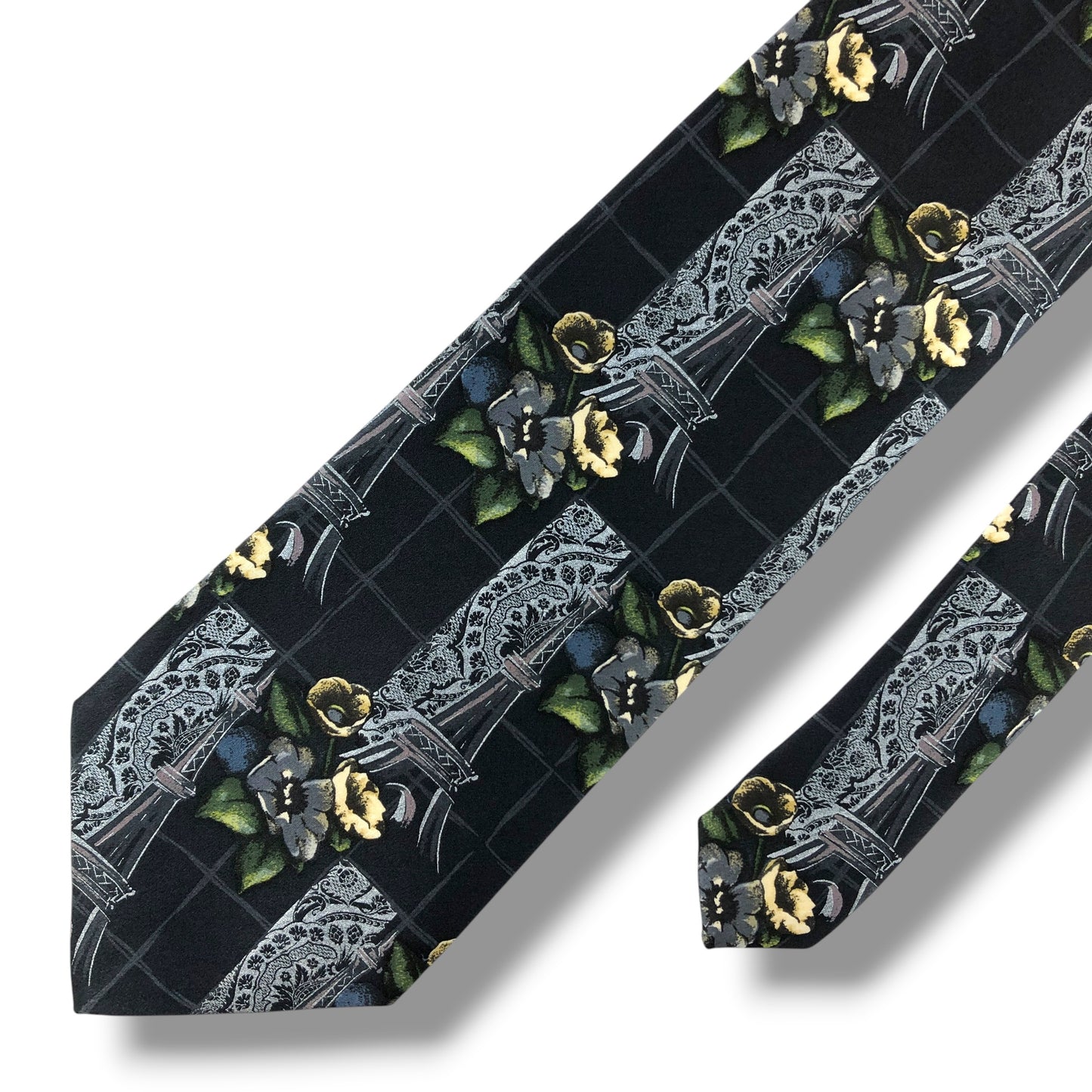 【8369】美品！ジバンシー　ネクタイ　ダークネイビー系　花柄