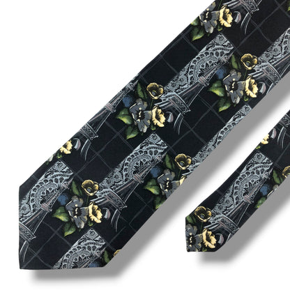 【8369】美品！ジバンシー　ネクタイ　ダークネイビー系　花柄