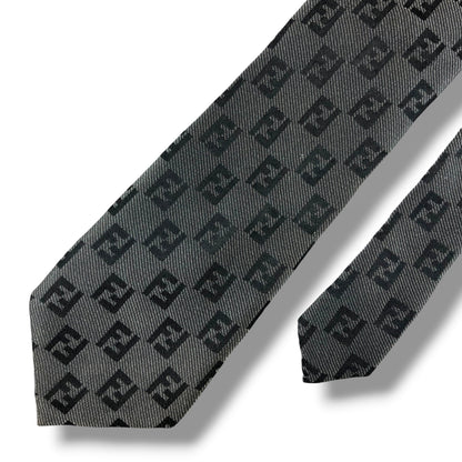 【8400】良品！フェンディ　ネクタイ　ブラック系　ズッカ