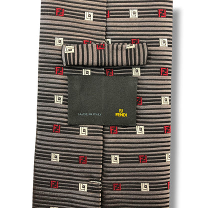 【8424】良品！フェンディ　ネクタイ　シルバー系　FF柄