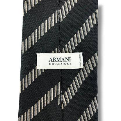 【8458】美品！アルマーニ　ネクタイ　ブラック系　ストライプ柄
