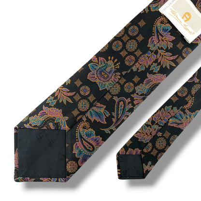 【8464】美品！アイグナー　ネクタイ　ブラック系　花柄