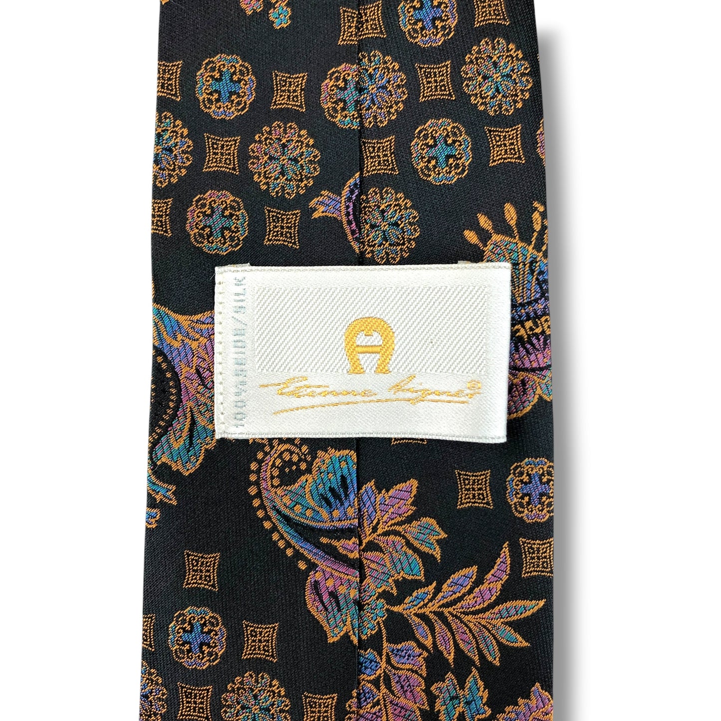 【8464】美品！アイグナー　ネクタイ　ブラック系　花柄