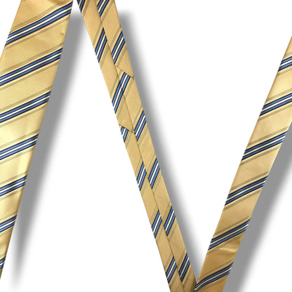 【8537】未使用保管品！アクアスキュータム　ネクタイ　ゴールド系
