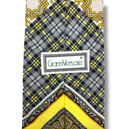 【8564】良品！ジャンニヴェルサーチ　ネクタイ　ブラック系