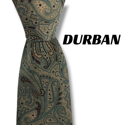 【8602】良品！ダーバン　ネクタイ　薄グリーン系