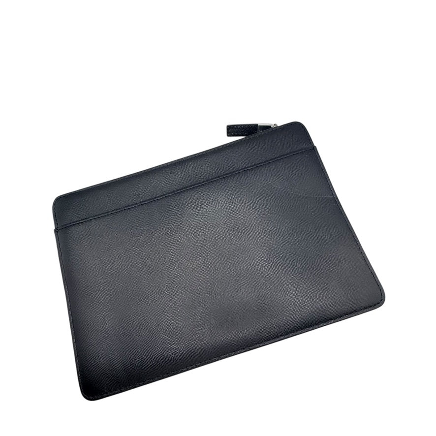 【美品】(2)バーバリー　クラッチバッグ　ブラック系　サフィアーノ