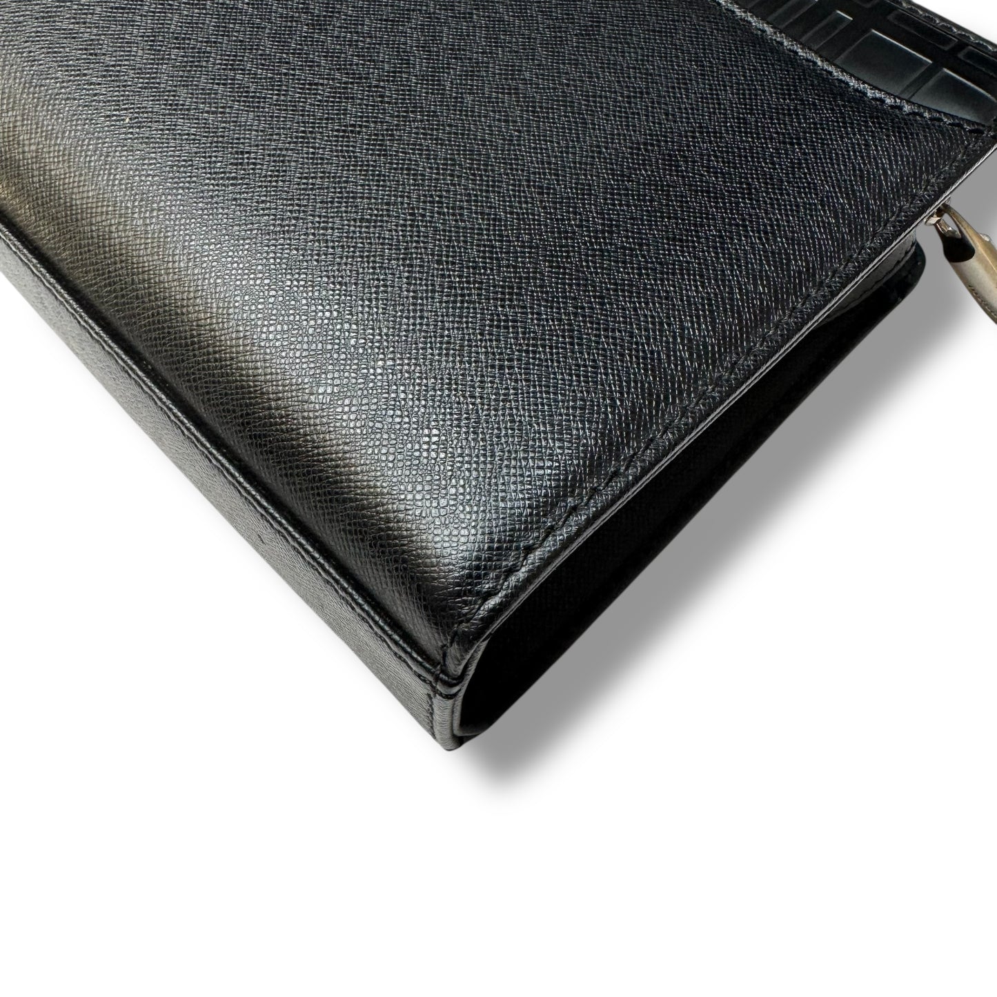 【美品】(1)バーバリー　セカンドバッグ　クラッチバッグ　サフィアーノ　黒