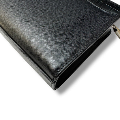 【美品】(1)バーバリー　セカンドバッグ　クラッチバッグ　サフィアーノ　黒