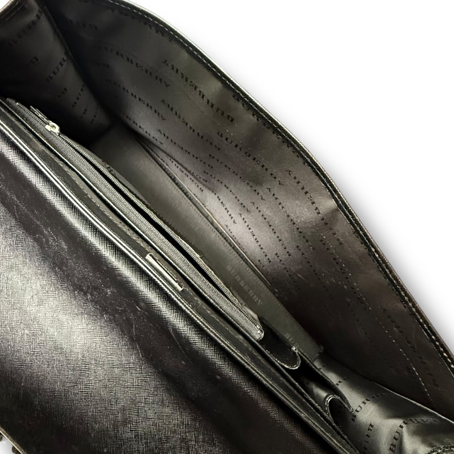 【良品】バーバリー　バッグ　ブラック系　ビジネスバッグ　サフィアーノ
