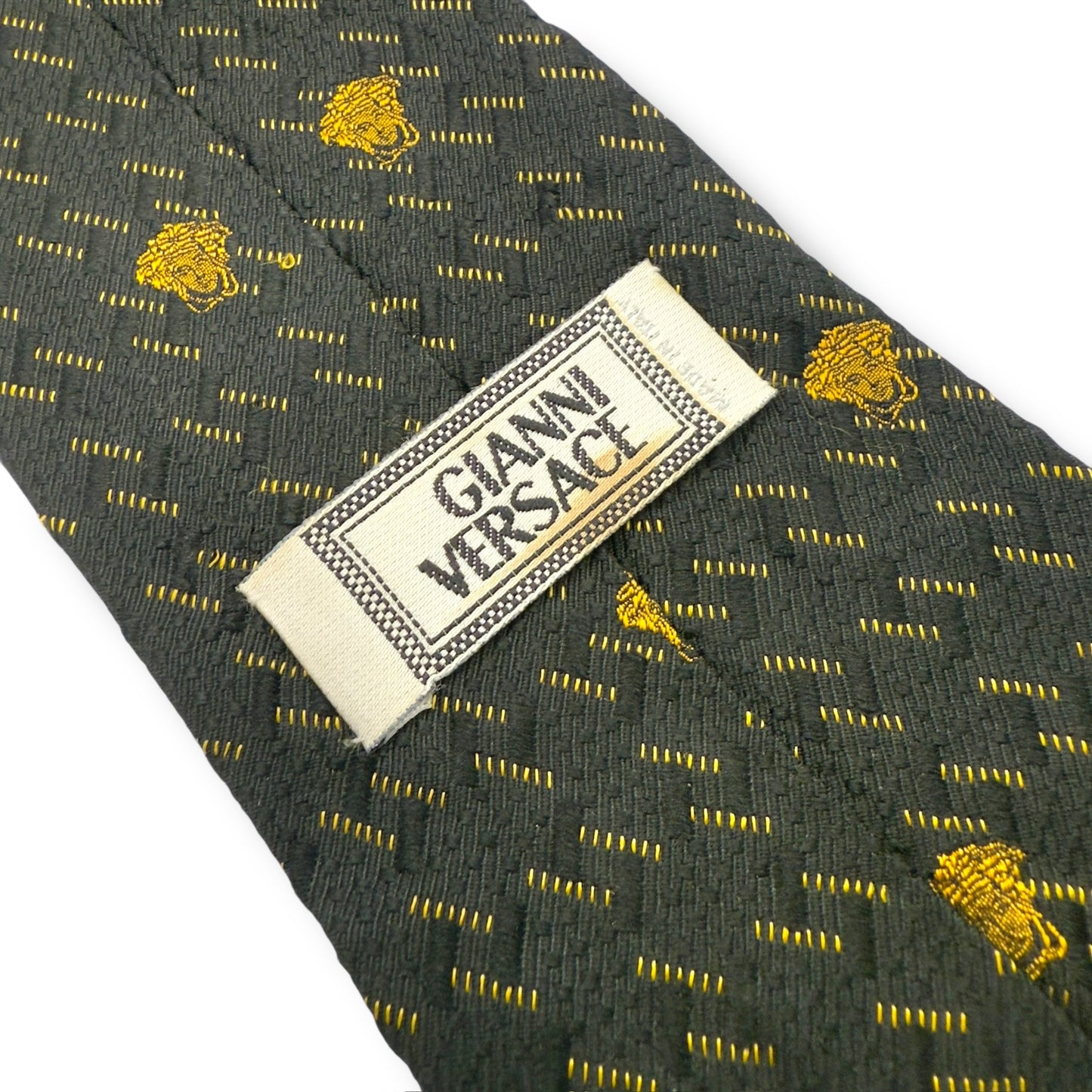 【7577】良品！ジャンニヴェルサーチ　ネクタイ　ブラック系