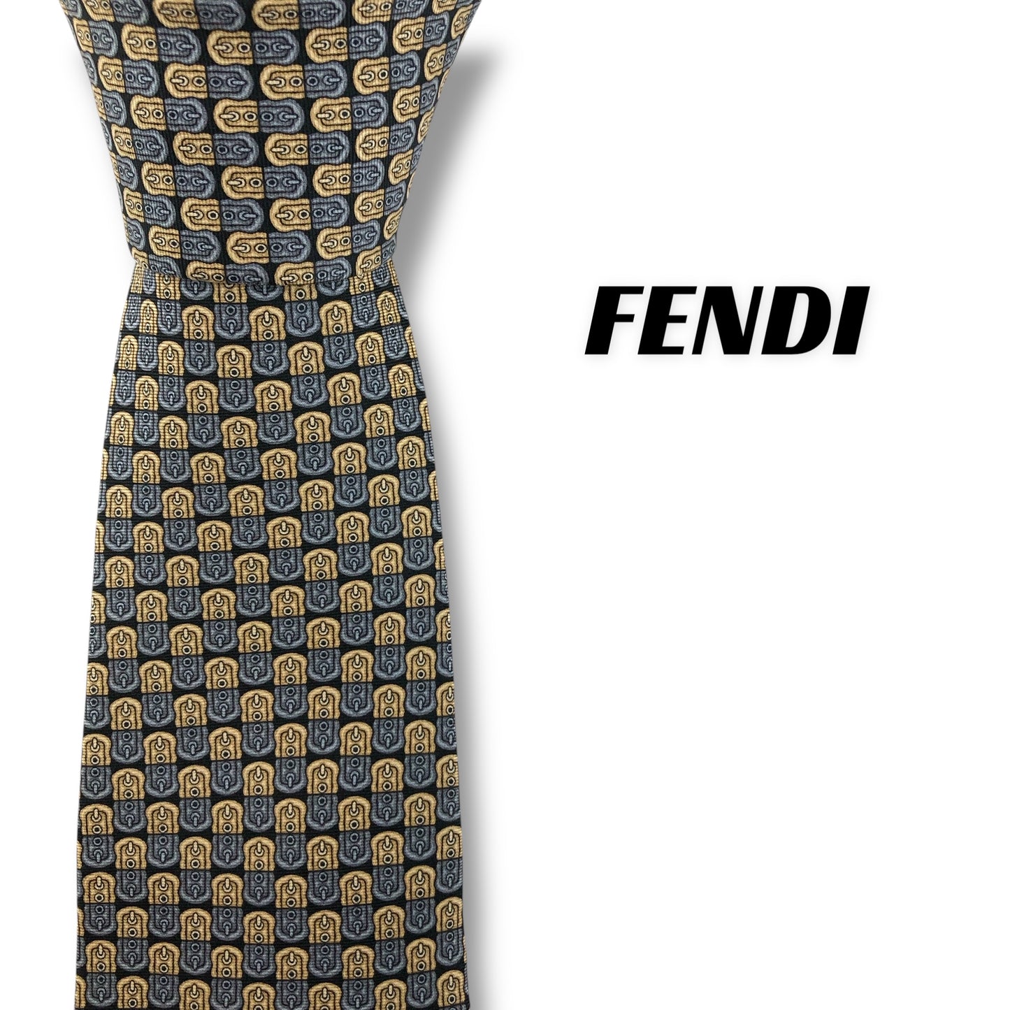 【7814】美品！フェンディ　ネクタイ　ブラック系